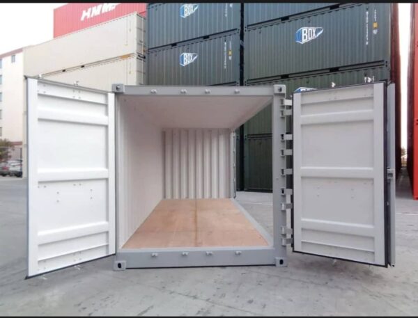 contenedores-ekomendy-sl-Contenedor maritímo 20 pies lateral abierto (open side)